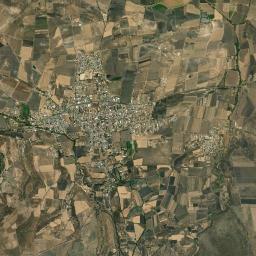 Indaparapeo High Resolution Satellite Map