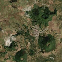 Pomacuarán High Resolution Satellite Map
