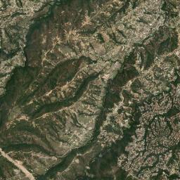 Loma del Río High Resolution Satellite Map
