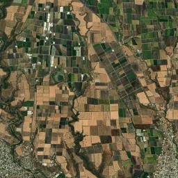 Quebrantadero High Resolution Satellite Map