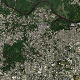 Cristo Rey High Resolution Satellite Map