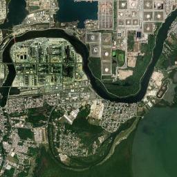 Puerto Ceiba High Resolution Satellite Map