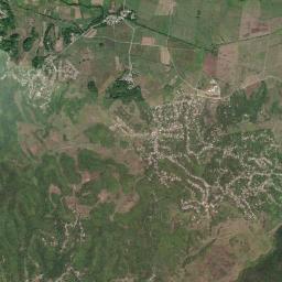 Hampton Court High Resolution Satellite Map