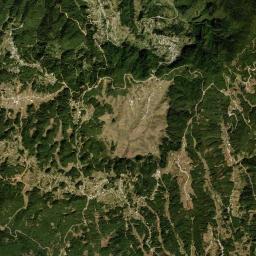 Saclamantón High Resolution Satellite Map