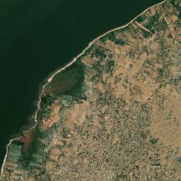 Al Qiţena High Resolution Satellite Map