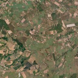 Amphoe Dan Makham Tia High Resolution Satellite Map