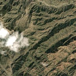 Al Maqatirah High Resolution Satellite Map