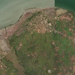 Adéane High Resolution Satellite Map