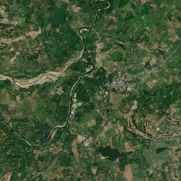 Pamplona High Resolution Satellite Map