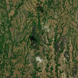 El Retiro High Resolution Satellite Map