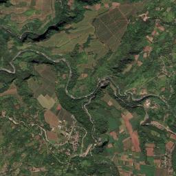 Maluko High Resolution Satellite Map