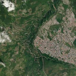 Colón High Resolution Satellite Map