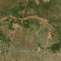 Saurimo High Resolution Satellite Map