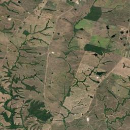 Feira Nova High Resolution Satellite Map