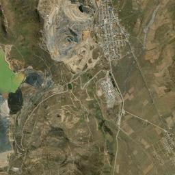 Tinyahuarco High Resolution Satellite Map