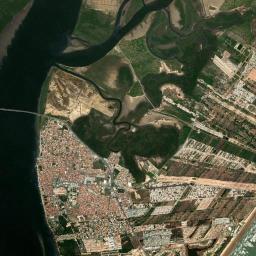 Barra dos Coqueiros High Resolution Satellite Map