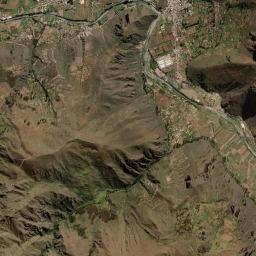 Calca High Resolution Satellite Map