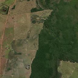 Aruanã High Resolution Satellite Map