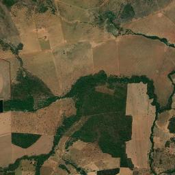 Santa Fé de Goiás High Resolution Satellite Map
