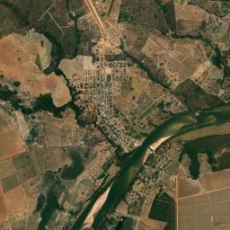Araguaiana High Resolution Satellite Map