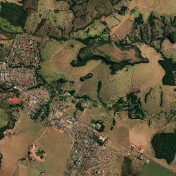 Paraúna High Resolution Satellite Map