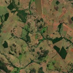 Varjão High Resolution Satellite Map