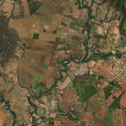 Claro dos Poções High Resolution Satellite Map