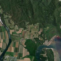 Innisfail Estate High Resolution Satellite Map