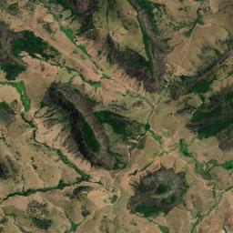 Ataléia High Resolution Satellite Map