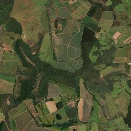 Pompéu High Resolution Satellite Map