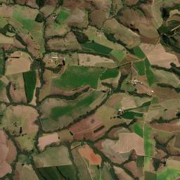 Tapira High Resolution Satellite Map