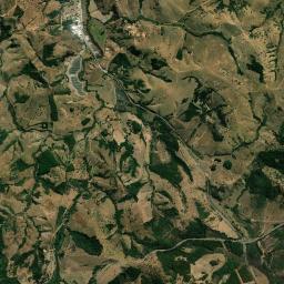 Pedra do Indaiá High Resolution Satellite Map