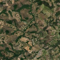 Barbacena High Resolution Satellite Map