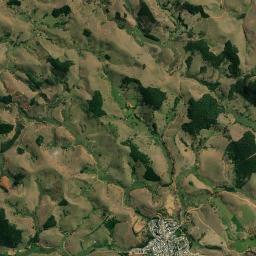 Santana de Cataguases High Resolution Satellite Map