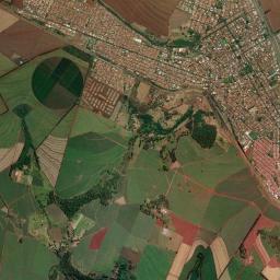 Cravinhos High Resolution Satellite Map