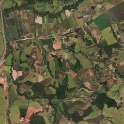 Careaçu High Resolution Satellite Map