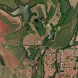 Iracemápolis High Resolution Satellite Map