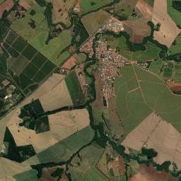 Pratânia High Resolution Satellite Map