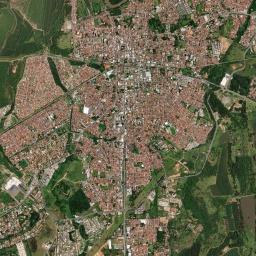 Pindamonhangaba High Resolution Satellite Map