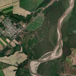 Caimancito High Resolution Satellite Map