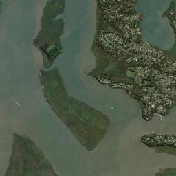 Macleay Island High Resolution Satellite Map