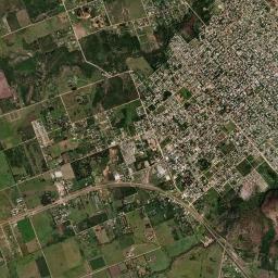 Colón High Resolution Satellite Map