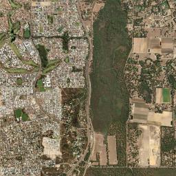 Secret Harbour High Resolution Satellite Map