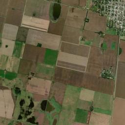 Santa Eufemia High Resolution Satellite Map