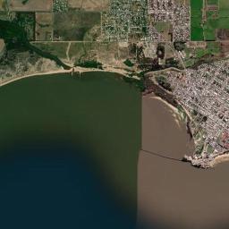 Juan L. Lacaze High Resolution Satellite Map