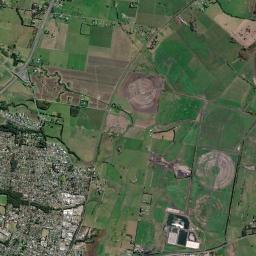 Bomaderry High Resolution Satellite Map