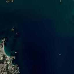 Sunshine Bay High Resolution Satellite Map