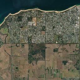 Cowes High Resolution Satellite Map