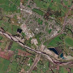 Otaki High Resolution Satellite Map
