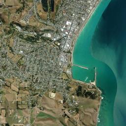 Oamaru High Resolution Satellite Map